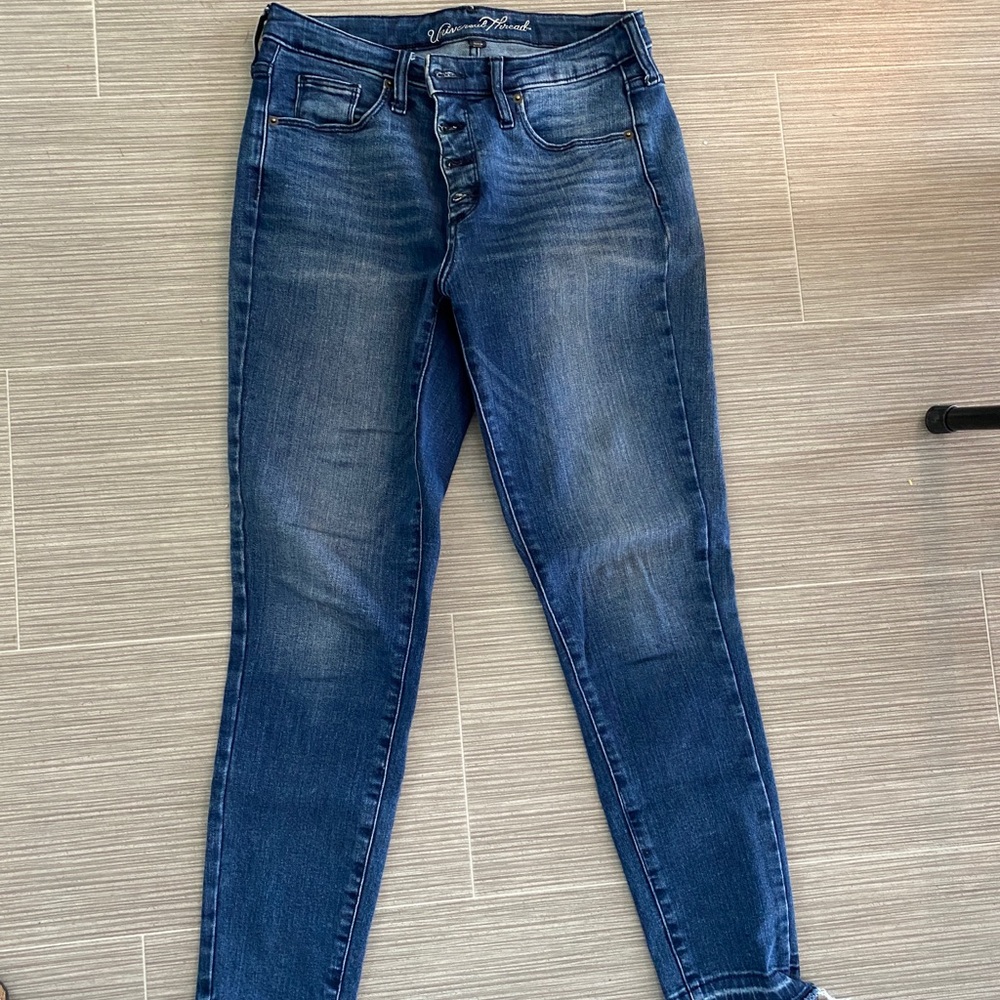 Universal Thread skinny crop button fly jeans size 8/29